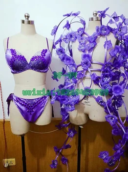 Baras ir naktinis klubas dainininkė, šokėja, seksualus, gražus violetinės gėlės kaip princesė derinys tinka atostogų šalis etape performa