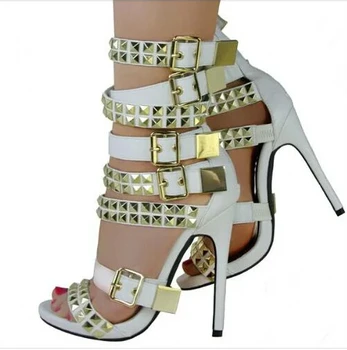 Mados moterų dirželio sagtis aukšto kulno gladiatorių odos sandalai spalvingi metalinės kniedės apdailos stiletto kulniukai siurblys moterų batai