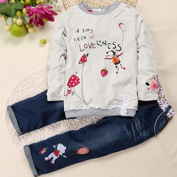 Anlencool merginos vardu 2018 korėjos ilgas rankovėmis gėlių kaubojaus kostiumas mažas megztinis + džinsinio audinio kelnės Kūdikių mergaičių drabužių rinkinys