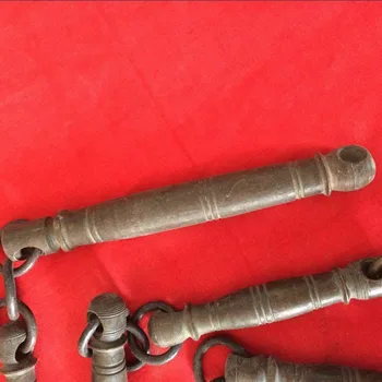 Senovinių Kinų senovės ginklų modelio devynių skyrių plakti