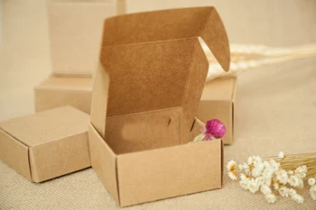 50pcs 12*12*4.5 cm, rudos spalvos kraft popieriaus langelį, saldainiai/maisto/vestuves/papuošalai dovanų dėžutė pakavimo dėžės ekranas 