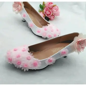 Rožinės spalvos gėlės, vestuvių bateliai moterims med kulno turas pirštai rankų darbo brides batai plius dydžio panele šalis suknelė bateliai