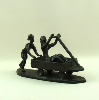 Senovinių Geležies Liejimo Krepšelį Žaisti Vaikams Miniatiūros Rankų Darbo, Metalo, Vaikų Figūrėlės Kūrybiškumą Dekoro Craftworks Ornamentu Metu
